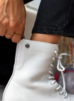 Xti Footwear Αρβυλάκια με διακριτικό λάστιχο Xti 140064 - Πάγου -The Fashion Project κατάστημα arvulakia me diakritiko lastixo xti 140064 105639 pxc6