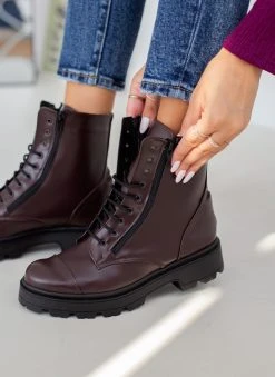 The Fashion Project Αρβυλάκια με διπλό φερμουάρ - Μπορντό