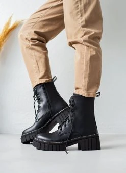 The Fashion Project Αρβυλάκια με έντονη ραφή στη σόλα - Μαύρο