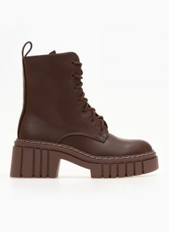 The Fashion Project Αρβυλάκια με έντονη ραφή στη σόλα - Καφέ 12 The Fashion Project Αρβυλάκια με έντονη ραφή στη σόλα - Καφέ -The Fashion Project κατάστημα arvulakia me entoni rafi sti sola 105875 l3tw