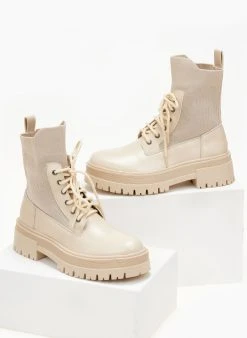 The Fashion Project Αρβυλάκια με σχέδιο κάλτσα στη γάμπα - Μπεζ 9 The Fashion Project Αρβυλάκια με σχέδιο κάλτσα στη γάμπα - Μπεζ -The Fashion Project κατάστημα arvulakia me sxedio kaltsa sti gampa 105846 cxx8