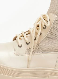 The Fashion Project Αρβυλάκια με σχέδιο κάλτσα στη γάμπα - Μπεζ 11 The Fashion Project Αρβυλάκια με σχέδιο κάλτσα στη γάμπα - Μπεζ -The Fashion Project κατάστημα arvulakia me sxedio kaltsa sti gampa 105846 cy84