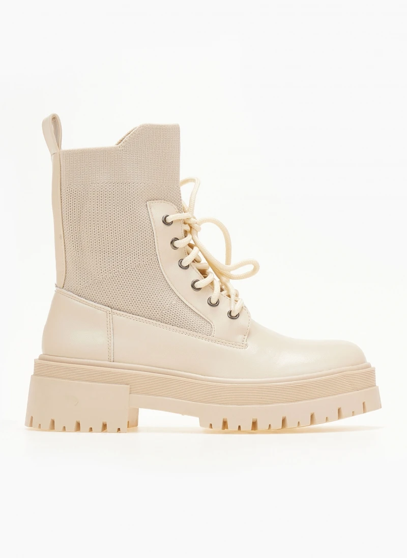 The Fashion Project Αρβυλάκια με σχέδιο κάλτσα στη γάμπα - Μπεζ 2 The Fashion Project Αρβυλάκια με σχέδιο κάλτσα στη γάμπα - Μπεζ - Image 2