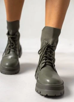 The Fashion Project Αρβυλάκια με σχέδιο κάλτσα στη γάμπα - Λαδί -The Fashion Project κατάστημα arvulakia me sxedio kaltsa sti gampa 105848 0n00