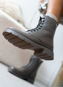 Xti Footwear Αρβυλάκια με τρακτερωτή σόλα Xti 140206 - Χακί -The Fashion Project κατάστημα arvulakia me trakterwti sola xti 140206 105623 g956