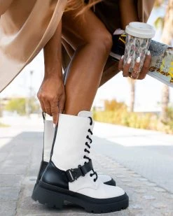 The Fashion Project Αρβυλάκια με ζωνάκι και κλιπ κούμπωμα - Μπεζ