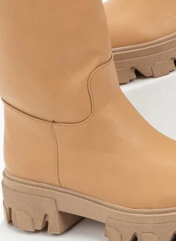 The Fashion Project Μποτάκια Biker με Chunky σόλα - Κάμελ 11 The Fashion Project Μποτάκια Biker με Chunky σόλα - Κάμελ -The Fashion Project κατάστημα basic chunky mpotakia 97206 5mi6