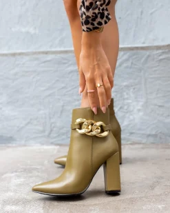 The Fashion Project Μποτάκια μυτερά με σχέδιο αλυσίδα - Λαδί