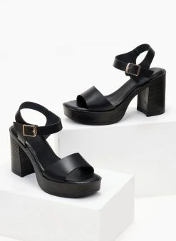 Πέδιλα με φιάπα δερμάτινα Tfp - Μαύρο 9 Πέδιλα με φιάπα δερμάτινα Tfp - Μαύρο -The Fashion Project κατάστημα dermatina pedila tfp me xontro takouni 102870 bca5