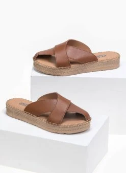 Flatforms δερμάτινα με ιδιαίτερο άνοιγμα Estil - Ταμπά -The Fashion Project κατάστημα estil dermatina flatforms me idiaitero anoigma 89784 03cr