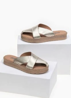 Flatforms δερμάτινα με ιδιαίτερο άνοιγμα Estil - Χρυσό