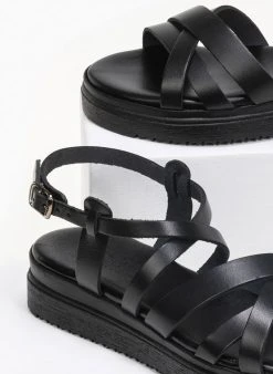 Flatforms δερμάτινα με λεπτά λουράκια Tfp - Μαύρο 14 Flatforms δερμάτινα με λεπτά λουράκια Tfp - Μαύρο -The Fashion Project κατάστημα estil dermatina flatforms me lepta lourakia 91203 ngu5