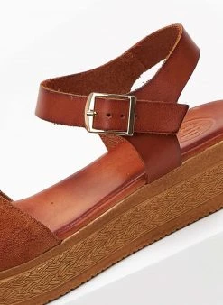 Flatforms με καστόρινη φάσα Tfp - Ταμπά 11 Flatforms με καστόρινη φάσα Tfp - Ταμπά -The Fashion Project κατάστημα flatforms tfp me kastorini fasa 102007 rf6i