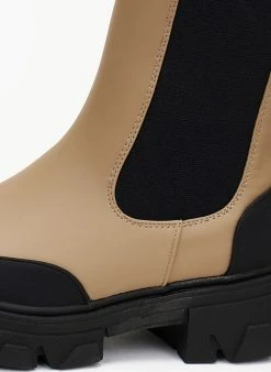 The Fashion Project Μποτάκια Chelsea σε ματ χρώματα - Πούρο 12 The Fashion Project Μποτάκια Chelsea σε ματ χρώματα - Πούρο -The Fashion Project κατάστημα mat chelsea mpotakia me lastixo 105873 4hdj