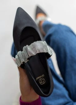 The Fashion Project Μπαλαρίνες σατέν με Strass φάσα - Μαύρο -The Fashion Project κατάστημα mpalarines saten me strass fasa 107239 lo0r