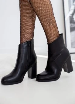 The Fashion Project Μποτάκια αστραγάλου με ασύμμετρο τελείωμα - Μαύρο -The Fashion Project κατάστημα mpotakia astragalou me asummetro teleiwma 108879 5lrm