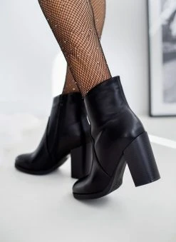 The Fashion Project Μποτάκια αστραγάλου με ασύμμετρο τελείωμα - Μαύρο -The Fashion Project κατάστημα mpotakia astragalou me asummetro teleiwma 108879 e8c6