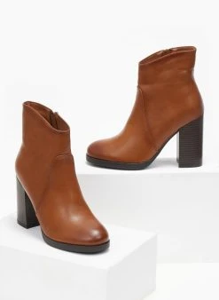 The Fashion Project Μποτάκια αστραγάλου με ασύμμετρο τελείωμα - Ταμπά -The Fashion Project κατάστημα mpotakia astragalou me asummetro teleiwma 108880 z8ai