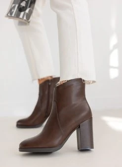 The Fashion Project Μποτάκια αστραγάλου με ασύμμετρο τελείωμα - Καφέ