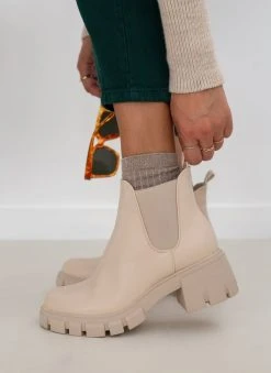 The Fashion Project Μποτάκια αστραγάλου με Chunky σόλα - Μπεζ -The Fashion Project κατάστημα mpotakia astragalou me chunky sola 106093 xnz5