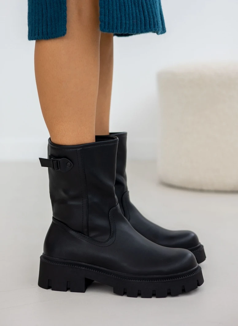 The Fashion Project Μποτάκια Biker με ψηλή τρακτερωτή σόλα - Μαύρο 1 The Fashion Project Μποτάκια Biker με ψηλή τρακτερωτή σόλα - Μαύρο