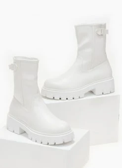 The Fashion Project Μποτάκια Biker με τρακτερωτή σόλα - Λευκό -The Fashion Project κατάστημα mpotakia casual me trakterwti sola 106149 ozcu