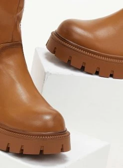 The Fashion Project Μποτάκια Biker με τρακτερωτή σόλα - Ταμπά -The Fashion Project κατάστημα mpotakia casual me trakterwti sola 106150 vxc3