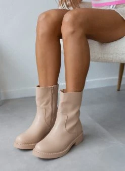 The Fashion Project Μποτάκια Casual σε στρογγυλή γραμμή - Μπεζ -The Fashion Project κατάστημα mpotakia casual se strogguli grammi 105506 est3