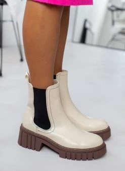 The Fashion Project Μποτάκια Chelsea με εξωτερική ραφή στη σόλα - Ζαχαρί -The Fashion Project κατάστημα mpotakia chelsea me ekswteriki rafi sti sola 105818 j7h4