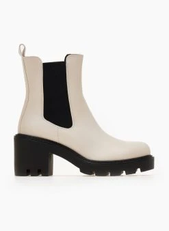 The Fashion Project Μποτάκια Chelsea με λάστιχο - Μπεζ -The Fashion Project κατάστημα mpotakia chelsea me xontro takouni 105642 54oa