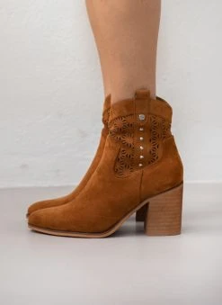 Xti Footwear Μποτάκια Cowboy Suede Xti 141390 - Κάμελ