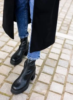 The Fashion Project Μποτάκια με ελαστική γάμπα - Μαύρο -The Fashion Project κατάστημα mpotakia me elastiki gampa 109725 k7ch