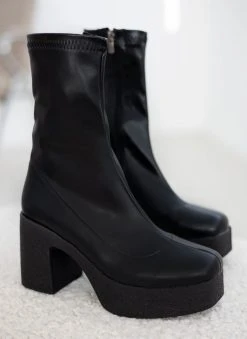 The Fashion Project Μποτάκια με ελαστική γάμπα - Μαύρο -The Fashion Project κατάστημα mpotakia me elastiki gampa 109725 kkno