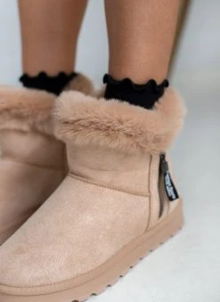 The Fashion Project Μποτάκια με γούνα και φερμουάρ - Κάμελ 10 The Fashion Project Μποτάκια με γούνα και φερμουάρ - Κάμελ -The Fashion Project κατάστημα mpotakia me gouna kai fermouar 108747 2e0y