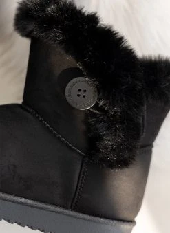 The Fashion Project Μποτάκια με γούνα και κουμπί στο πλάι - Μαύρο 9 The Fashion Project Μποτάκια με γούνα και κουμπί στο πλάι - Μαύρο -The Fashion Project κατάστημα mpotakia me gouna kai koumpi sto plai 110057 yhuw