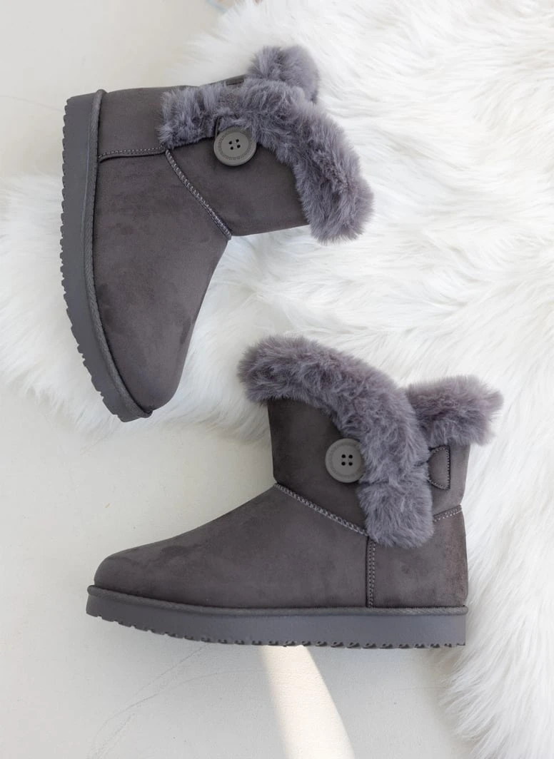 The Fashion Project Μποτάκια με γούνα και κουμπί στο πλάι - Γκρι σκούρο 6 The Fashion Project Μποτάκια με γούνα και κουμπί στο πλάι - Γκρι σκούρο - Image 6