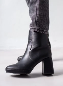 The Fashion Project Μποτάκια με ιδιαίτερο τακούνι - Μαύρο 13 The Fashion Project Μποτάκια με ιδιαίτερο τακούνι - Μαύρο -The Fashion Project κατάστημα mpotakia me idiaitero takouni 105739 z9dx