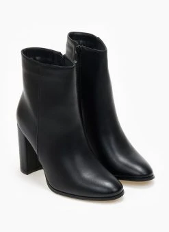 The Fashion Project Μποτάκια με κάθετη ραφή - Μαύρο -The Fashion Project κατάστημα mpotakia me katheti rafi 108452 xkvy