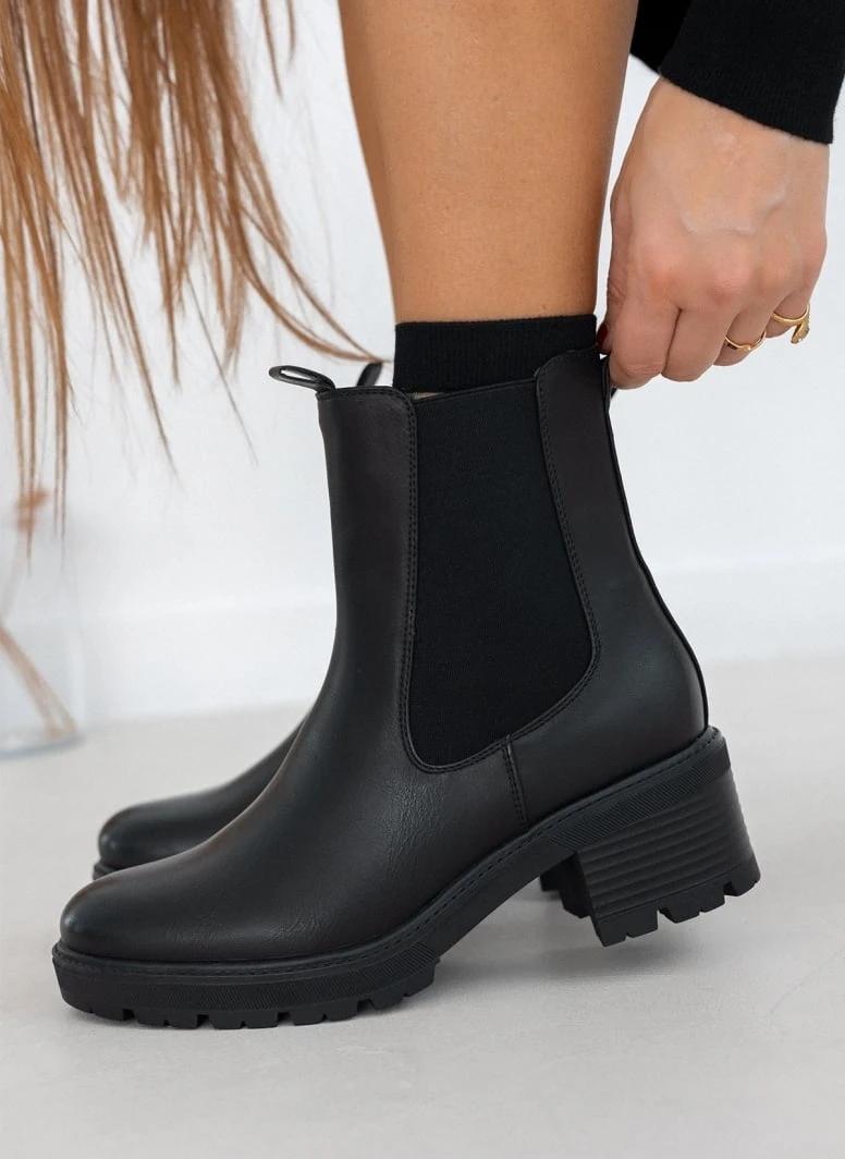 The Fashion Project Μποτάκια με λάστιχο στο πλάι - Μαύρο 3 The Fashion Project Μποτάκια με λάστιχο στο πλάι - Μαύρο - Image 3