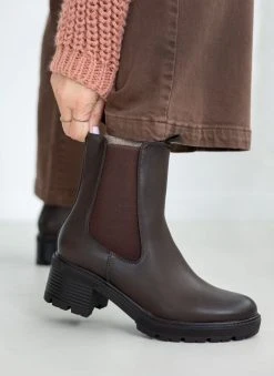 The Fashion Project Μποτάκια με λάστιχο στο πλάι - Καφέ