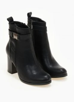 The Fashion Project Μποτάκια με μεταλλικό διακοσμητικό - Μαύρο -The Fashion Project κατάστημα mpotakia me metalliko diakosmitiko 106127 d450