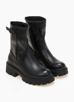 The Fashion Project Μποτάκια Biker με ψηλή τρακτερωτή σόλα - Μαύρο 12 The Fashion Project Μποτάκια Biker με ψηλή τρακτερωτή σόλα - Μαύρο -The Fashion Project κατάστημα mpotakia me psili trakterwti sola 105911 icl4