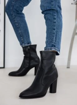 The Fashion Project Μποτάκια με στρογγυλό ψηλό τακούνι - Μαύρο