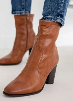 The Fashion Project Μποτάκια με στρογγυλό ψηλό τακούνι - Ταμπά