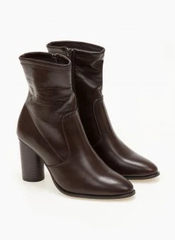 The Fashion Project Μποτάκια με στρογγυλό ψηλό τακούνι - Καφέ -The Fashion Project κατάστημα mpotakia me stroggulo psilo takouni 105750 4tbw