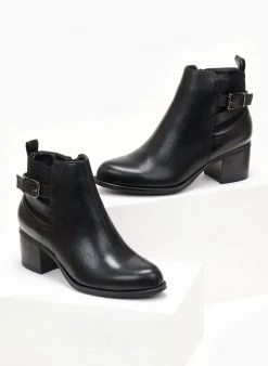 The Fashion Project Μποτάκια αστραγάλου με ζωνάκι χιαστί - Μαύρο 7 The Fashion Project Μποτάκια αστραγάλου με ζωνάκι χιαστί - Μαύρο -The Fashion Project κατάστημα mpotakia me zwnaki xiasti 105896 v197