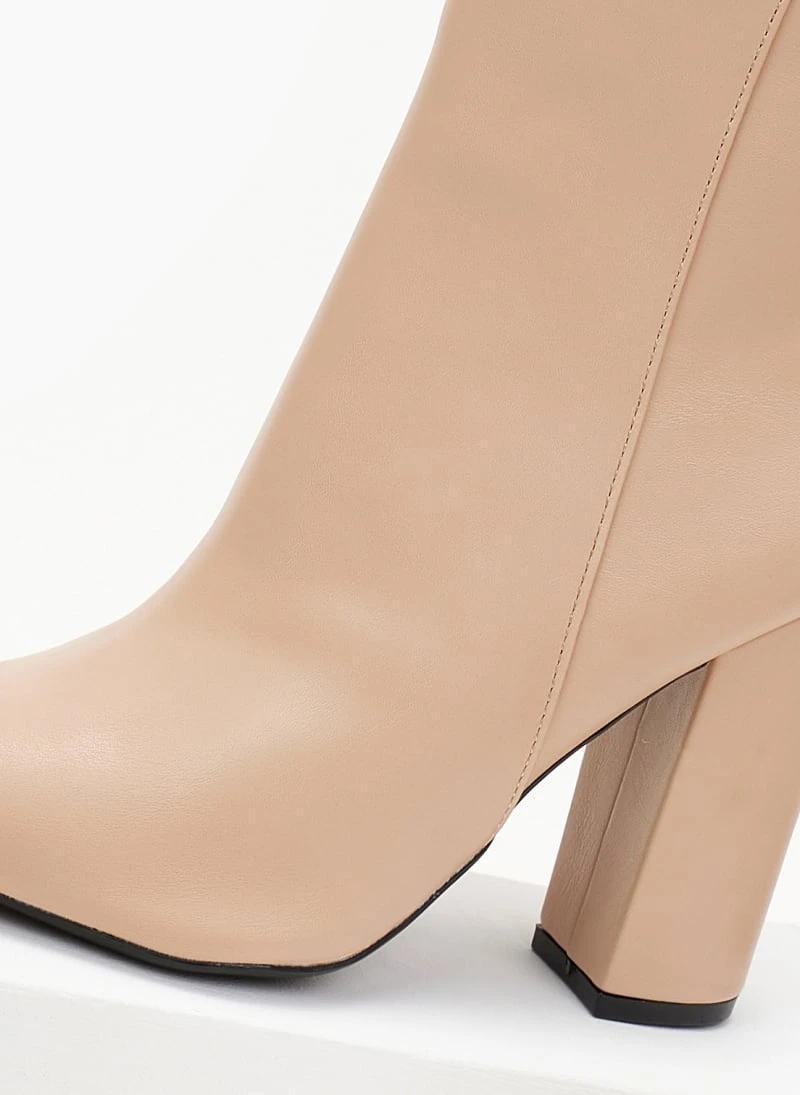 The Fashion Project Μποτάκια μυτερά με κάθετη ραφή - Nude 3 The Fashion Project Μποτάκια μυτερά με κάθετη ραφή - Nude - Image 3