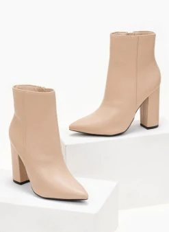 The Fashion Project Μποτάκια μυτερά με κάθετη ραφή - Nude 11 The Fashion Project Μποτάκια μυτερά με κάθετη ραφή - Nude -The Fashion Project κατάστημα mpotakia mutera me katheti rafi 105576 i8kn
