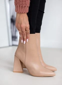 The Fashion Project Μποτάκια μυτερά με ραφή - Nude 13 The Fashion Project Μποτάκια μυτερά με ραφή - Nude -The Fashion Project κατάστημα mpotakia mutera me rafi 109549 21oc