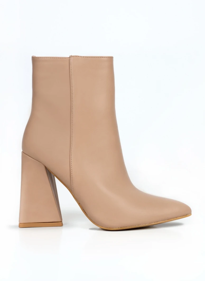 The Fashion Project Μποτάκια μυτερά με ραφή - Nude 2 The Fashion Project Μποτάκια μυτερά με ραφή - Nude - Image 2